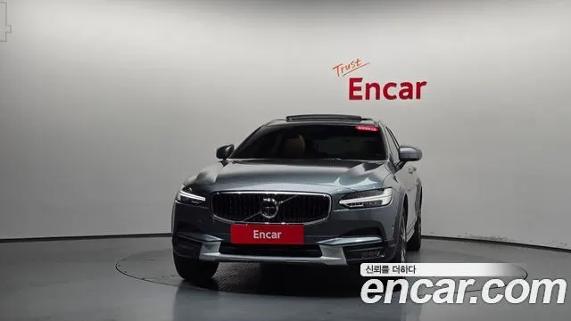 VOLVO V90 CROSS COUNTRY 2019 — 140 016 км, серый, Корея — под ключ — фото 3