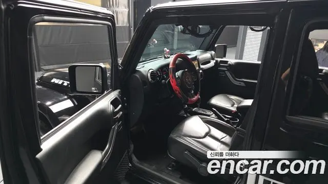 JEEP WRANGLER 2017 — 68 197 км, чёрный, Корея — под ключ — фото 10