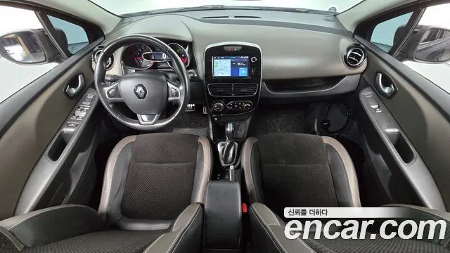 RENAULT KOREA CLIO 2018 — 79 878 км, чёрный, Корея — под ключ — фото 7