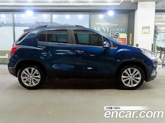 CHEVROLET TRAX 2019 — 113 876 км, синий, Корея — под ключ — фото 3