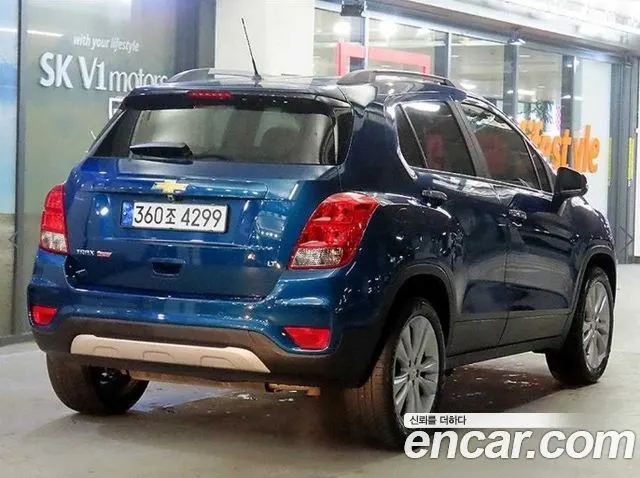 CHEVROLET TRAX 2019 — 113 876 км, синий, Корея — под ключ — фото 4