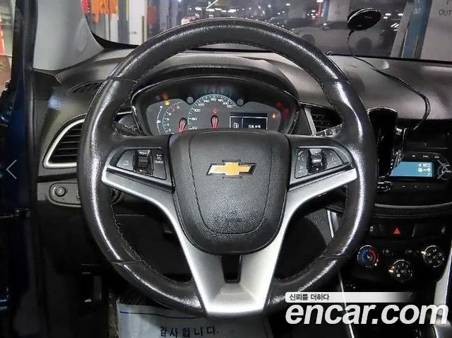 CHEVROLET TRAX 2019 — 113 876 км, синий, Корея — под ключ — фото 8