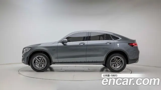 MERCEDES-BENZ GLC-CLASS X253 2021 — 50 189 км, серебристо-серый, Корея — под ключ — фото 8