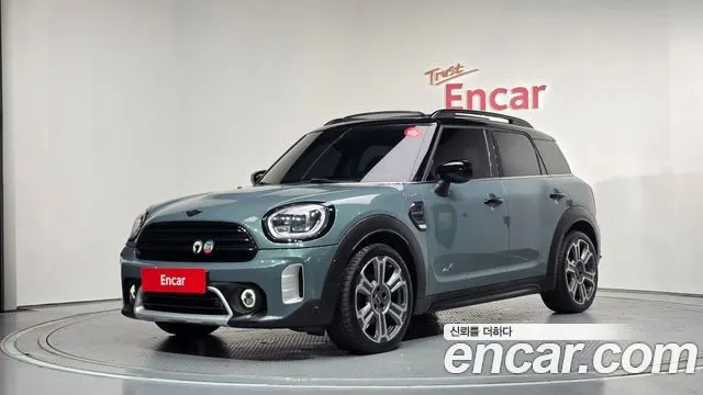 MINI COOPER D COUNTRYMAN 2021 — 117 555 км, серый, Корея — под ключ — фото 1