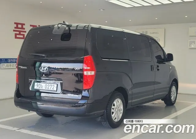 HYUNDAI GRAND STAREX 2019 — 20 764 км, чёрный, Корея — под ключ — фото 2