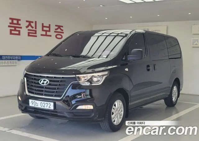 HYUNDAI GRAND STAREX 2019 — 20 764 км, чёрный, Корея — под ключ — фото 11