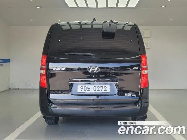 HYUNDAI GRAND STAREX 2019 — 20 764 км, чёрный, Корея — под ключ — фото 4