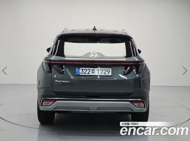 HYUNDAI TUCSON 2024 — 25 376 км, серебристо-серый, Корея — под ключ — фото 3
