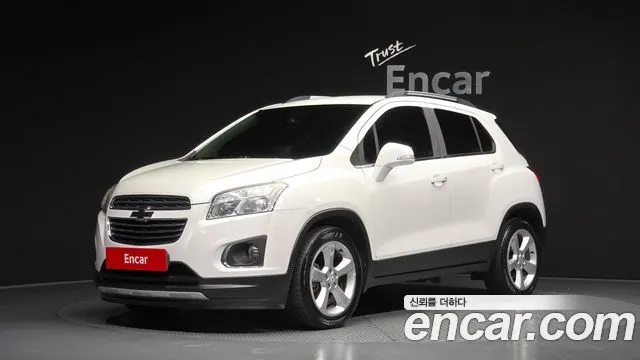 CHEVROLET TRAX 2016 — 144 515 км, белый, Корея — под ключ — фото 1