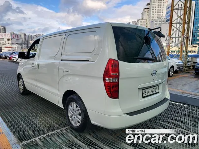 HYUNDAI GRAND STAREX 2021 — 66 779 км, белый, Корея — под ключ — фото 6