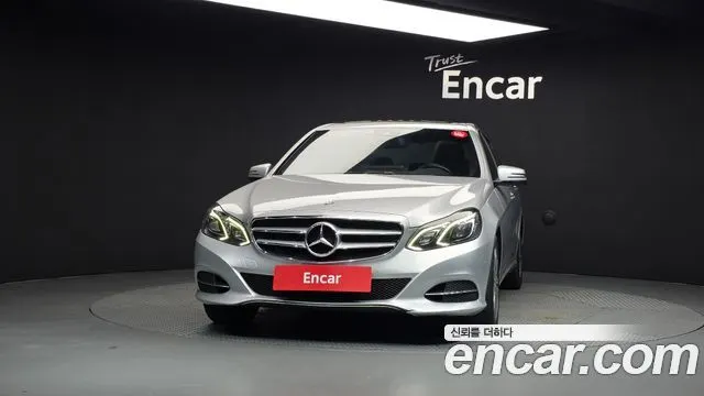 MERCEDES-BENZ E-CLASS W212 2014 — 300 922 км, серебристый, Корея — под ключ — фото 3