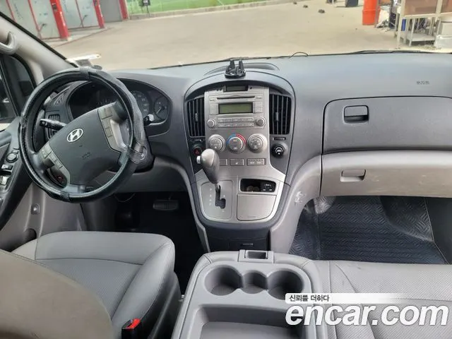 HYUNDAI GRAND STAREX 2015 — 178 000 км, чёрный, Корея — под ключ — фото 7