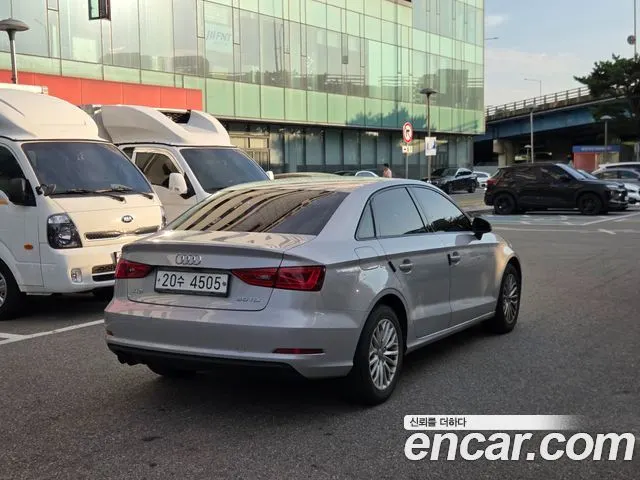 AUDI A3 2014 — 155 996 км, серебристый, Корея — под ключ — фото 4