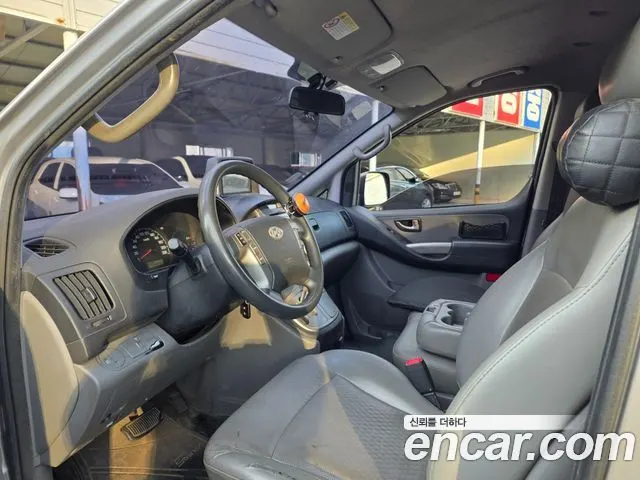 HYUNDAI GRAND STAREX 2012 — 430 000 км, серебристый, Корея — под ключ — фото 9