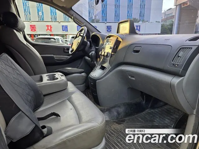 HYUNDAI GRAND STAREX 2012 — 430 000 км, серебристый, Корея — под ключ — фото 10