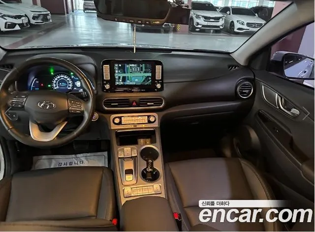 HYUNDAI KONA ELECTRIC 2019 — 33 114 км, белый, Корея — под ключ — фото 9