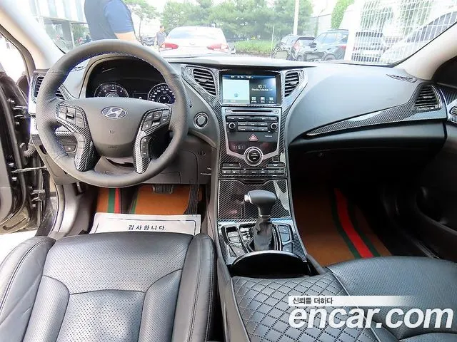 HYUNDAI GRANDEUR 2015 — 152 914 км, чёрный, Корея — под ключ — фото 7