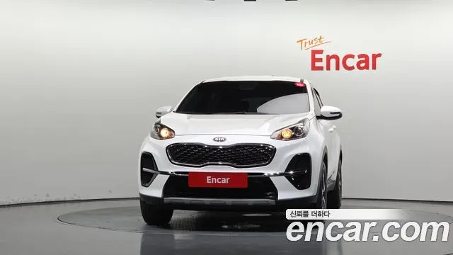 KIA SPORTAGE THE BOLD 2019 — 105 350 км, белый, Корея — под ключ — фото 3