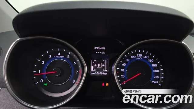 HYUNDAI AVANTE 2014 — 106 588 км, серебристо-серый, Корея — под ключ — фото 8