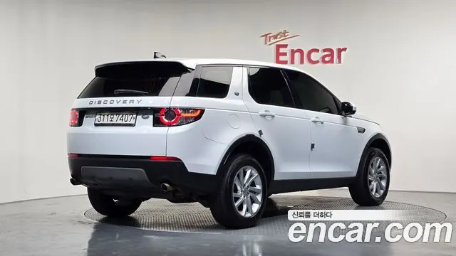LAND ROVER DISCOVERY SPORT 2018 — 103 186 км, белый, Корея — под ключ — фото 2