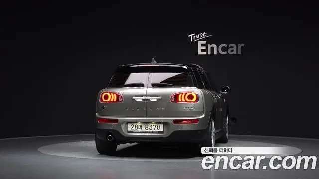 MINI COOPER D CLUBMAN 2018 — 32 801 км, бежевый, Корея — под ключ — фото 4