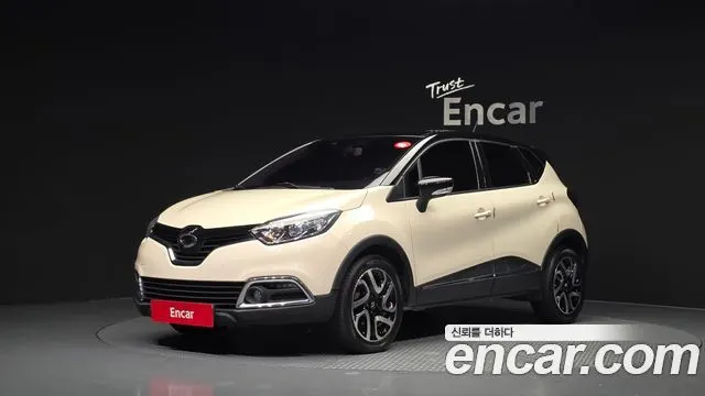 RENAULT KOREA QM3 2016 — 125 672 км, белый-перламутр, Корея — под ключ — фото 1