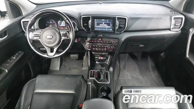 KIA SPORTAGE 2017 — 137 238 км, белый, Корея — под ключ — фото 7