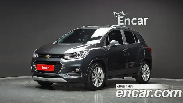 CHEVROLET TRAX 2017 — 119 533 км, серый, Корея — под ключ — фото 1