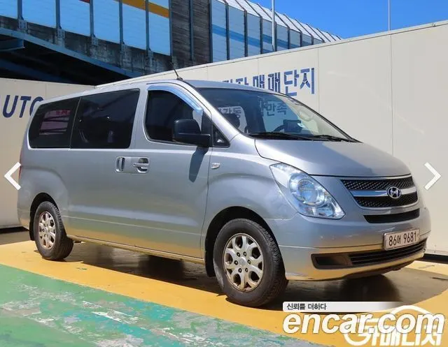 HYUNDAI GRAND STAREX 2012 — 135 700 км, серебристый, Корея — под ключ — фото 11