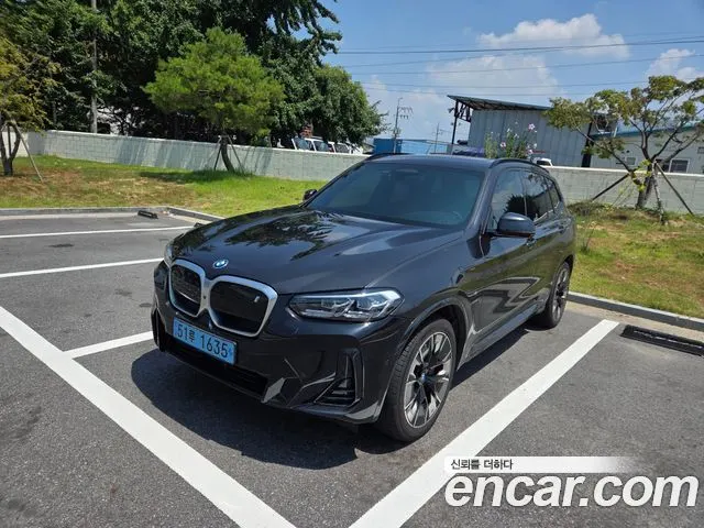 BMW IX3 — из Кореи под ключ