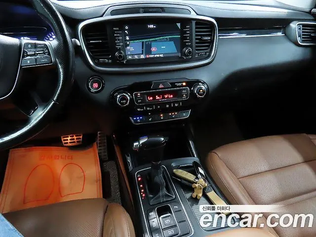KIA SORENTO 2019 — 109 723 км, белый, Корея — под ключ — фото 10
