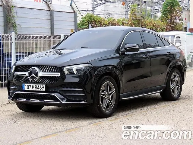 MERCEDES-BENZ GLE-CLASS W167 2022 — 63 994 км, чёрный, Корея — под ключ — фото 2