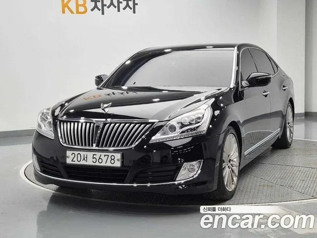 HYUNDAI EQUUS 2015 — 235 601 км, чёрный, Корея — под ключ — фото 1