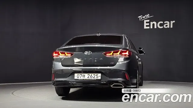HYUNDAI SONATA 2018 — 63 385 км, серый, Корея — под ключ — фото 4