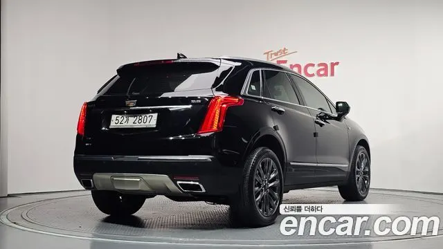 CADILLAC XT5 2018 — 117 484 км, чёрный, Корея — под ключ — фото 2