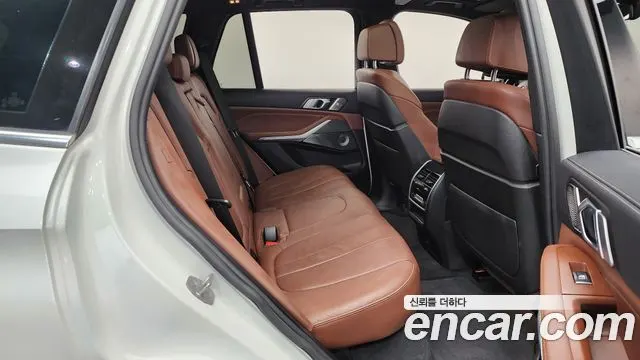 BMW X5 2021 — 99 745 км, белый, Корея — под ключ — фото 12
