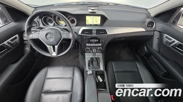MERCEDES-BENZ C-CLASS W204 2012 — 174 278 км, серебристый, Корея — под ключ — фото 7