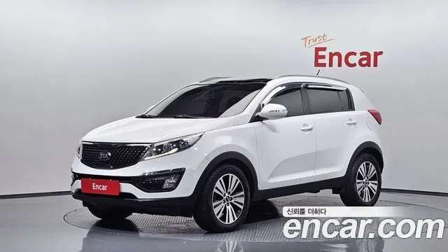 KIA SPORTAGE R 2014 — 146 413 км, белый, Корея — под ключ — фото 1