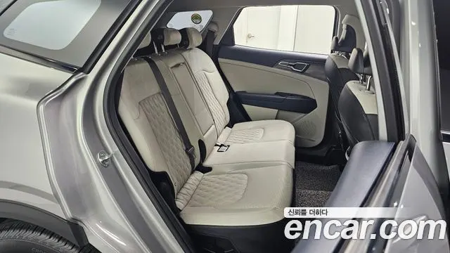 KIA SPORTAGE HYBRID 2023 — 67 487 км, серебристо-серый, Корея — под ключ — фото 11