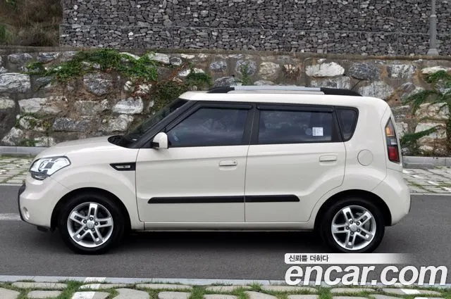 KIA SOUL 2009 — 79 800 км, белый-перламутр, Корея — под ключ — фото 8