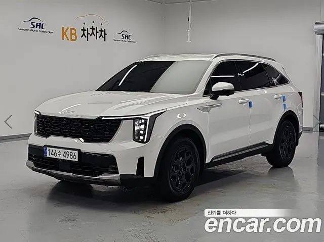 KIA SORENTO 2024 — 32 018 км, белый, Корея — под ключ — фото 1