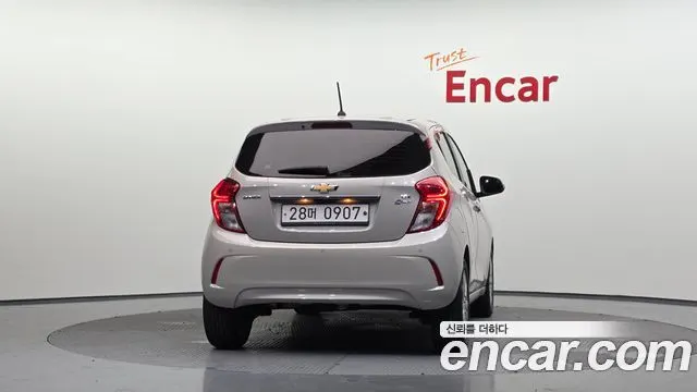 CHEVROLET SPARK 2016 — 68 569 км, белый-перламутр, Корея — под ключ — фото 4