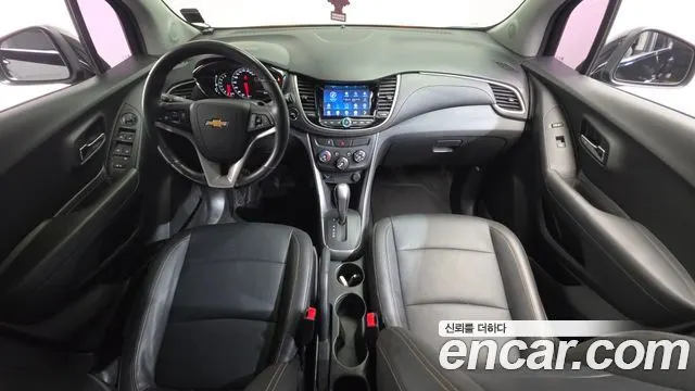CHEVROLET TRAX 2018 — 36 694 км, чёрный, Корея — под ключ — фото 7