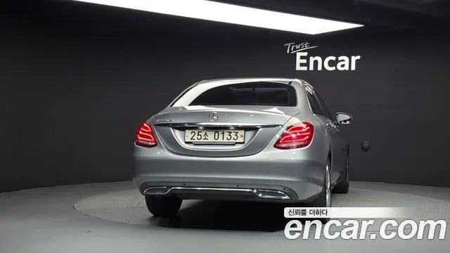 MERCEDES-BENZ C-CLASS W205 2016 — 121 712 км, серебристо-серый, Корея — под ключ — фото 4
