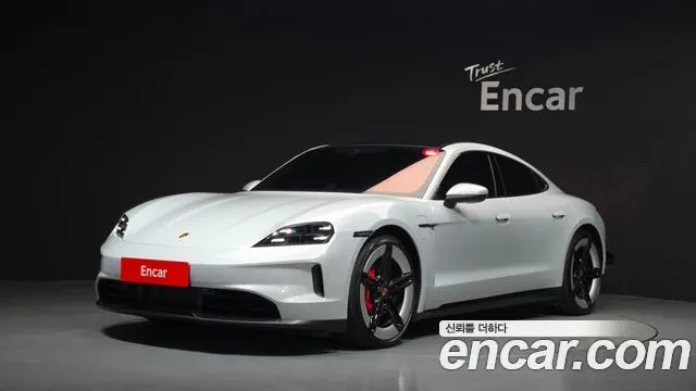 PORSCHE TAYCAN 2025 — 9 326 км, светло-серебристый, Корея — под ключ — фото 1