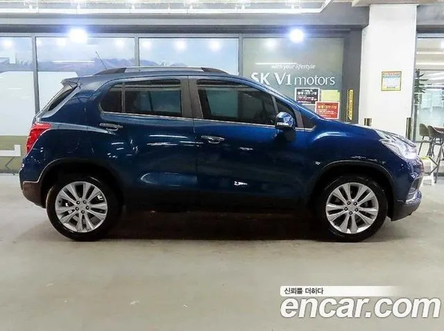CHEVROLET TRAX 2019 — 113 876 км, синий, Корея — под ключ — фото 3