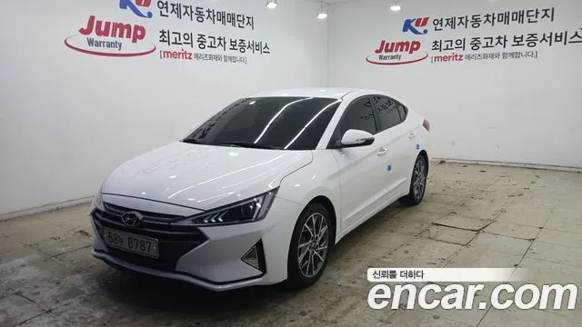 HYUNDAI AVANTE — из Кореи под ключ