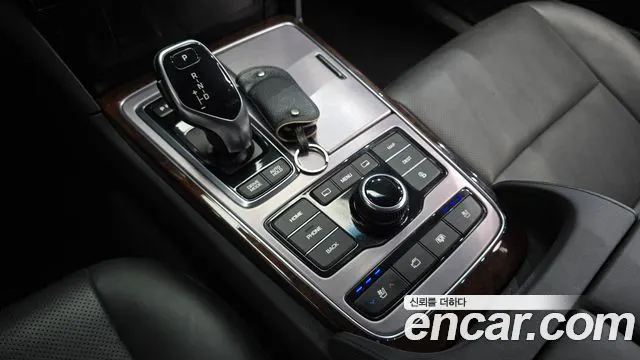 HYUNDAI EQUUS 2014 — 201 147 км, чёрный, Корея — под ключ — фото 9