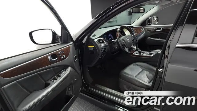 HYUNDAI EQUUS 2014 — 201 147 км, чёрный, Корея — под ключ — фото 10
