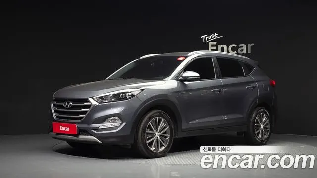 HYUNDAI TUCSON 2017 — 179 712 км, серый, Корея — под ключ — фото 1